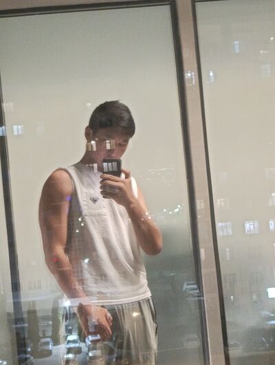  -,   Bekzat, 25 ,   ,   , c 