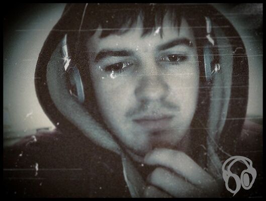  ,   Vitek, 38 ,   ,   , c 