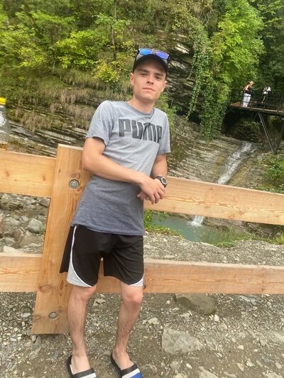  ,   Alexander, 27 ,     , c 