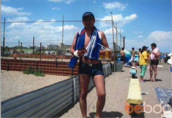  ,   Alik, 44 ,   