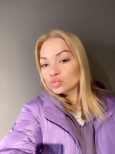  ,   Anna, 35 ,   ,   