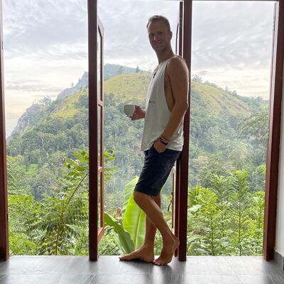  ,   Romyaldo, 41 ,   ,   