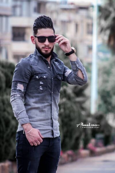  -,   Fares, 28 ,   ,   