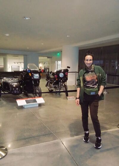  ,   Alexandra, 38 ,   ,   