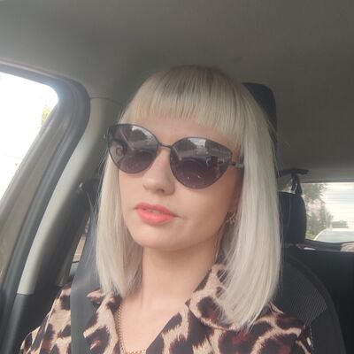  ,   Ksenia, 37 ,   ,   