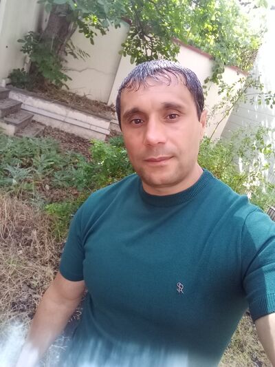  ,   Armen, 45 ,   ,   