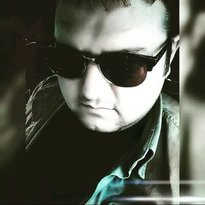  ,   Komol, 41 ,  