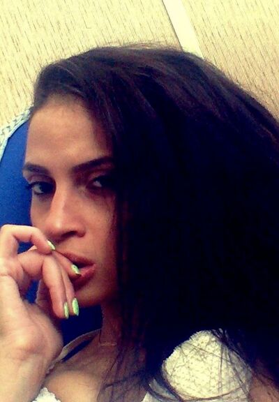  ,   Ganjaa Baby, 33 ,     , c 