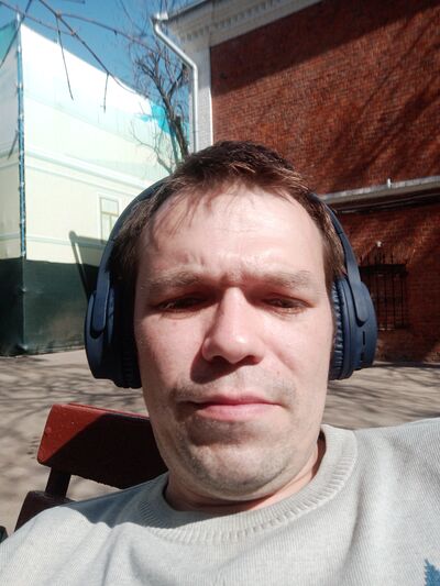  ,   Denis, 34 ,   ,   