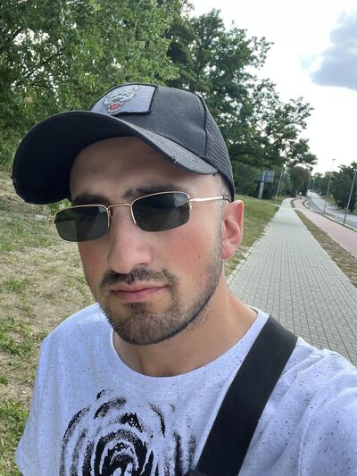  ,   Malxaz, 27 ,   ,   