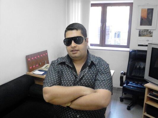  ,   Artur, 39 ,   ,   , c 