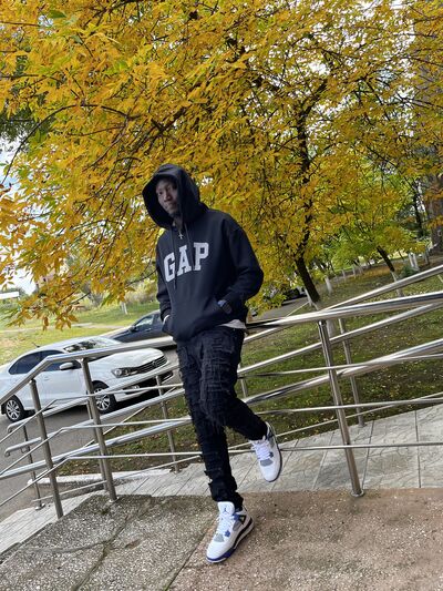  Soho,   Bouba, 22 ,   ,   