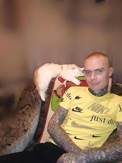  ,   Anton, 36 ,   ,   , c , 