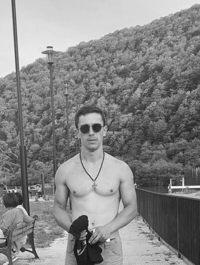  ,   Davit, 31 ,   ,   