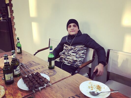  ,   Famil, 29 ,   