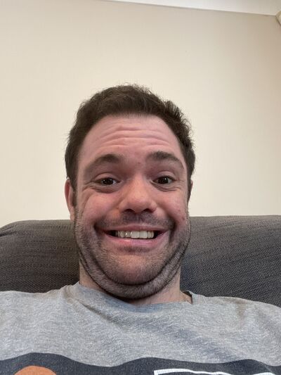  ,   Sean, 28 ,   ,   