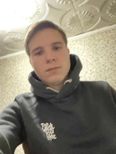  ,   Roman, 28 ,   ,   