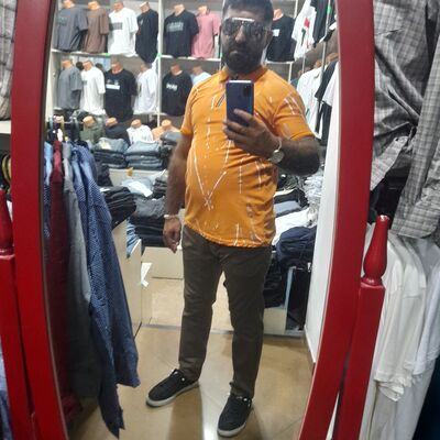  ,   Vuqar, 31 ,   ,   
