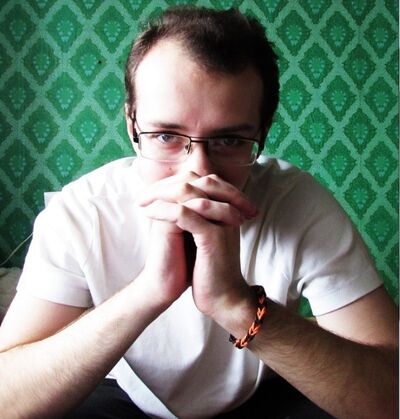  ,   Tony, 32 ,   