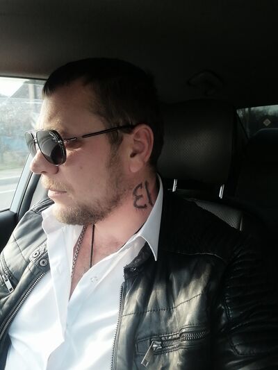  ,   Stas, 41 ,   ,   