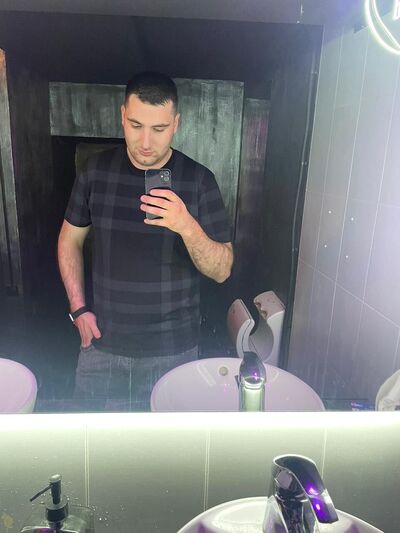  --,   Vartan, 26 ,   ,   