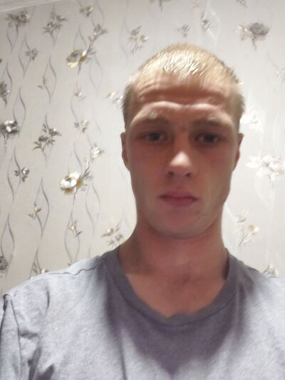  -,   Maksim, 27 ,   ,   