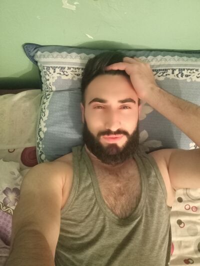  ,   Huseyn, 32 ,   ,   , c , 