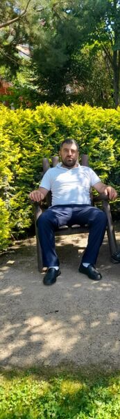  ,   Armen, 37 ,   ,   