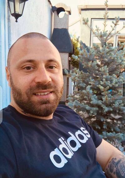  ,   Gerald, 44 ,   c , 