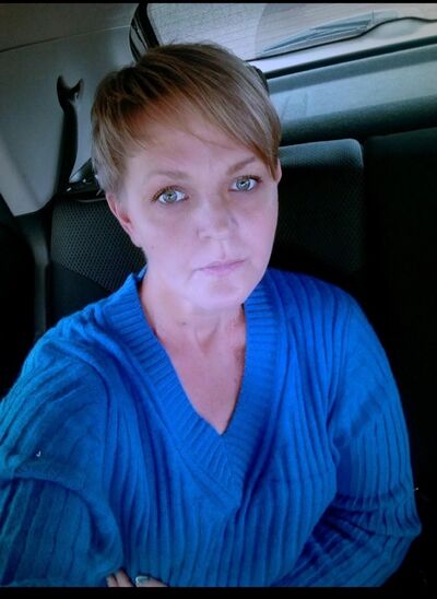  ,   Nina, 44 ,   ,   