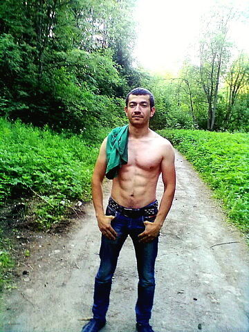  ,   Firuz, 35 ,   