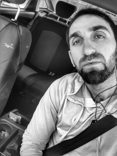  ,   Hovo, 33 ,   ,   , c 