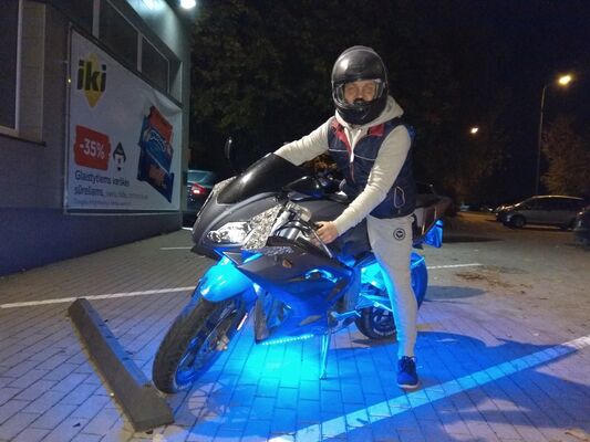  ,   Ievgen, 49 ,   ,   , c , 