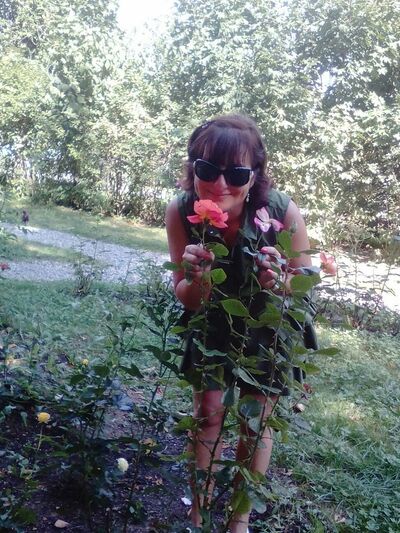  ,   Lara, 44 ,     , c 