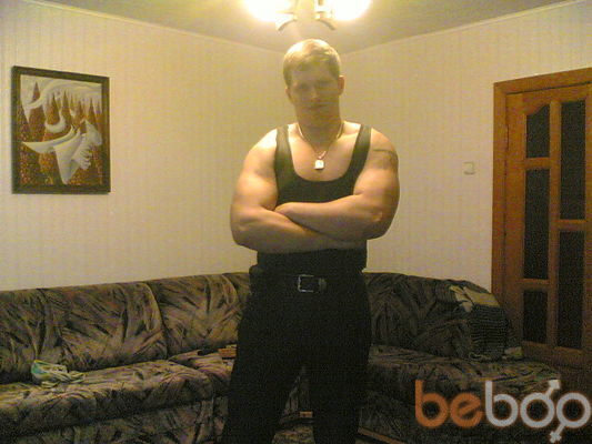  ,   Loki, 39 ,  