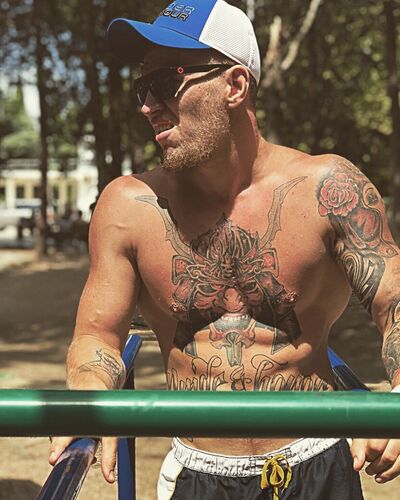  ,   Dark, 31 ,   ,   