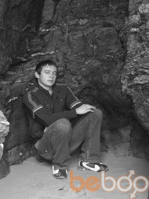  ,   Alex, 37 ,   