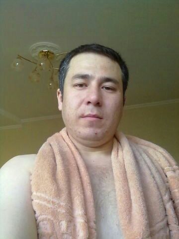  11483497  Javlon, 43 ,    