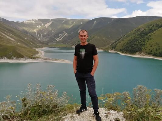  ,   Maksim, 35 ,   ,   , c 