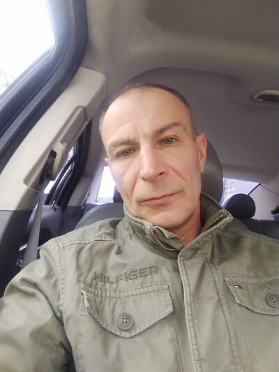  ,   Oleg, 55 ,   ,   