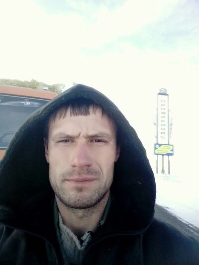  ,   Vlad, 35 ,   , 
