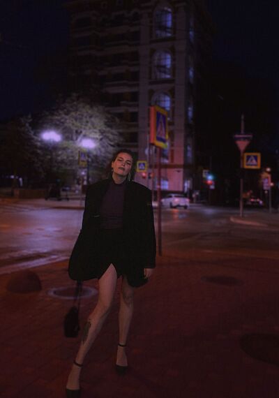  --,   , 26 ,  