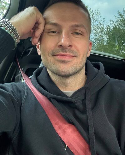  New York City,   , 35 ,     , c 