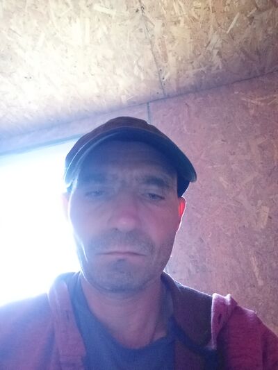  ,   Ivan, 39 ,   ,   