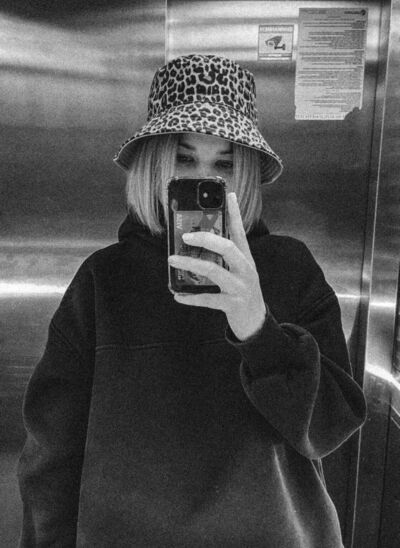 ,   Kosandra, 29 ,  