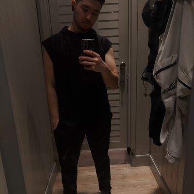  ,   Maks, 28 ,   ,   , 