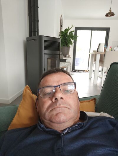  ,   David, 54 ,   ,   