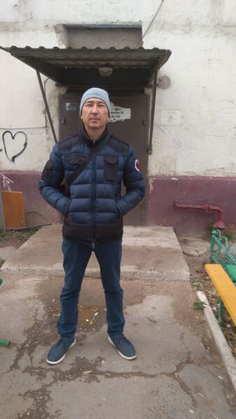  ,   Rollan, 44 ,   ,   