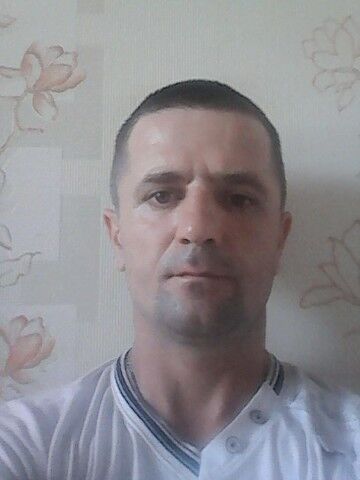  9090687  , 49 ,    