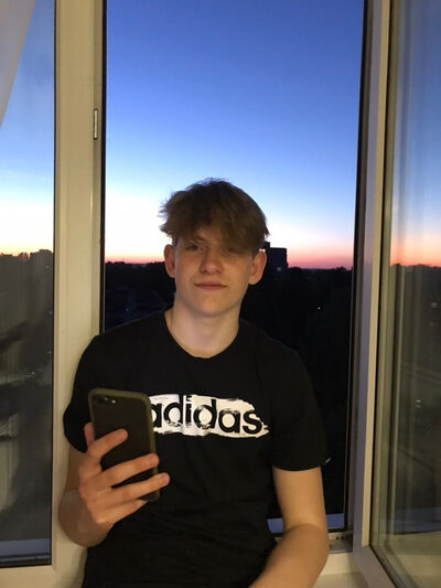  ,   Max, 23 ,   ,   , c 